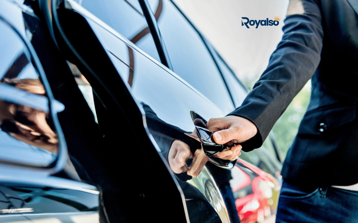 Limousine chauffeur service marketing SEO website and booking automation by Royalso Limousine chauffeur service marketing SEO website and booking automation by Royalso